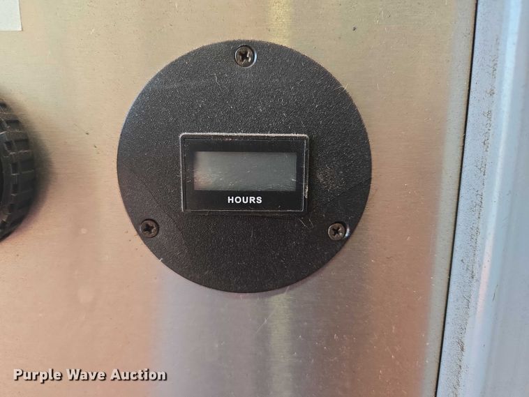 image for item EN3702 Quantz rotary cracker