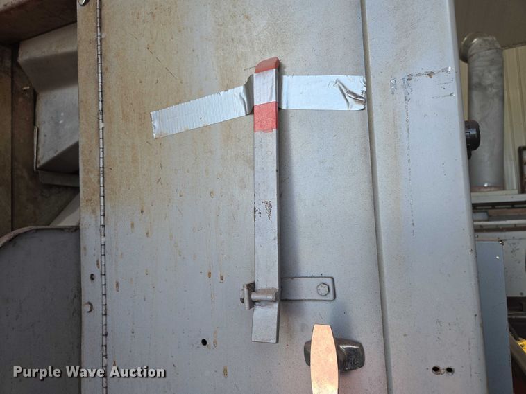 image for item EN3702 Quantz rotary cracker