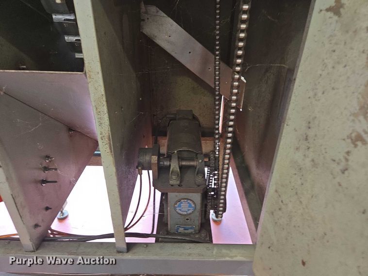 image for item EN3702 Quantz rotary cracker