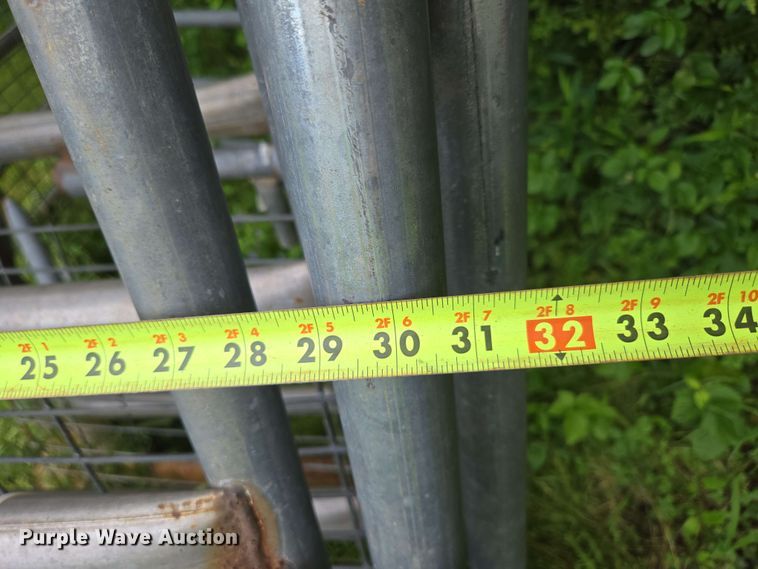 image for item EN3713 Livestock panels