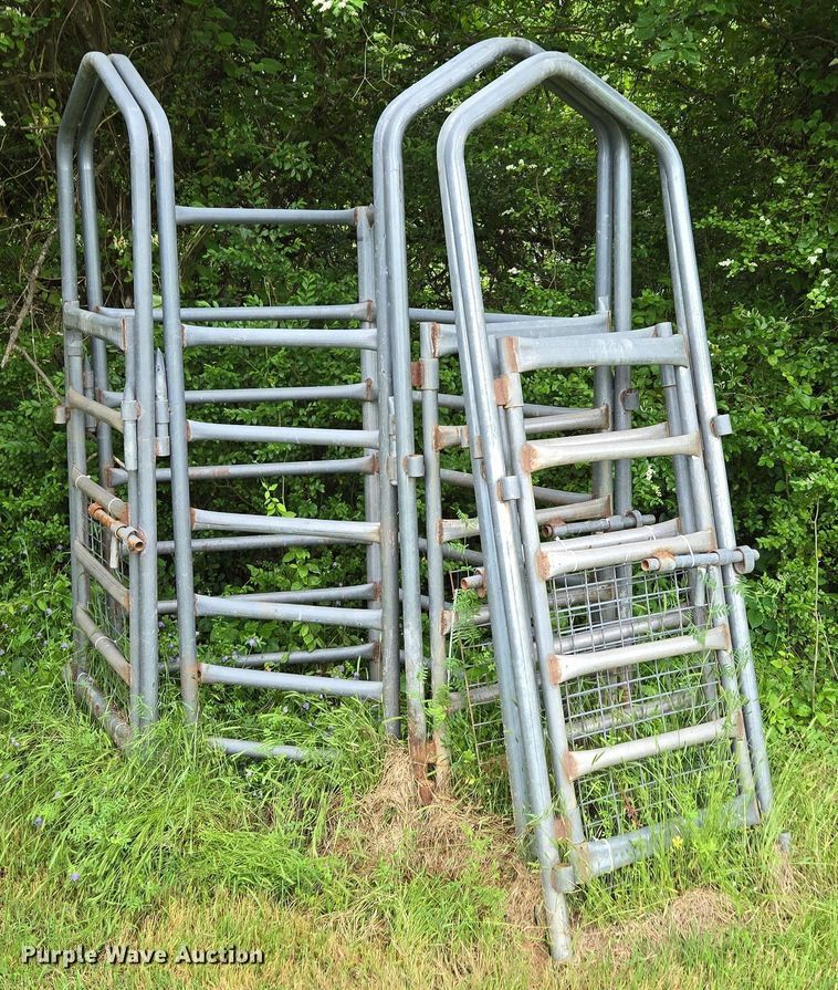 image for item EN3713 Livestock panels