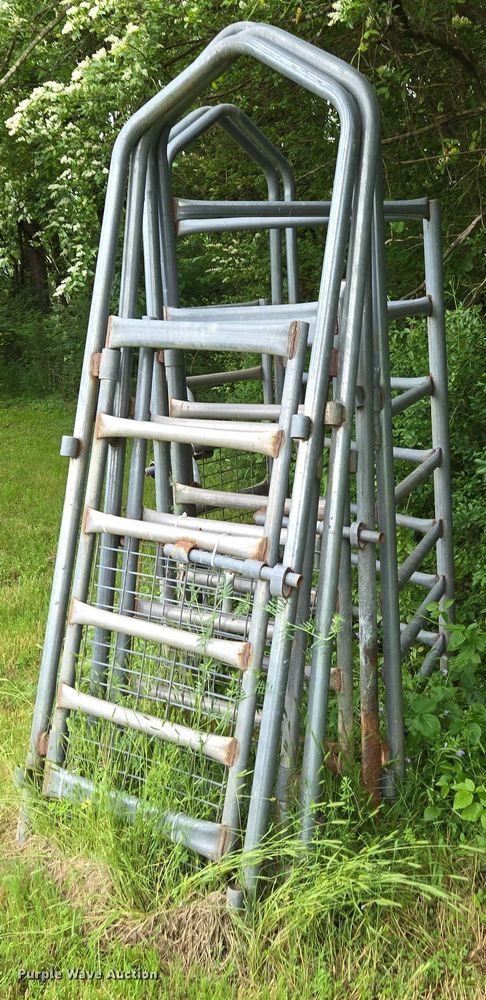 image for item EN3713 Livestock panels