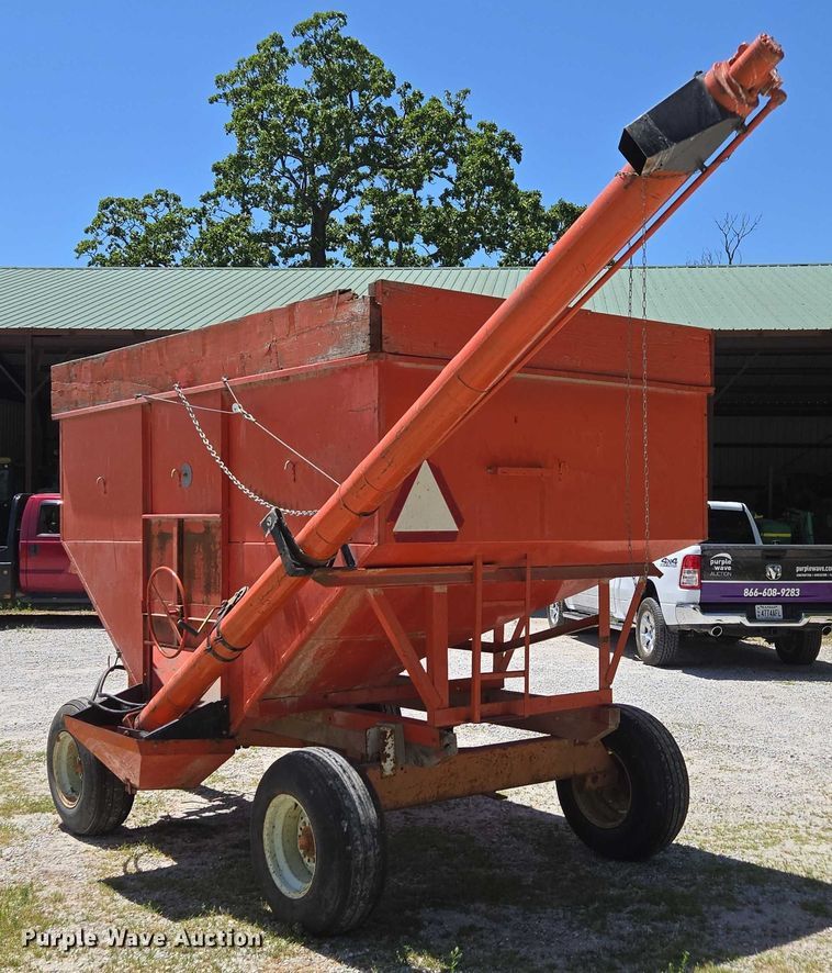 image for item EN3757 Grain cart