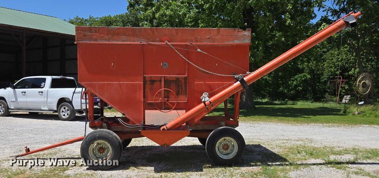 image for item EN3757 Grain cart