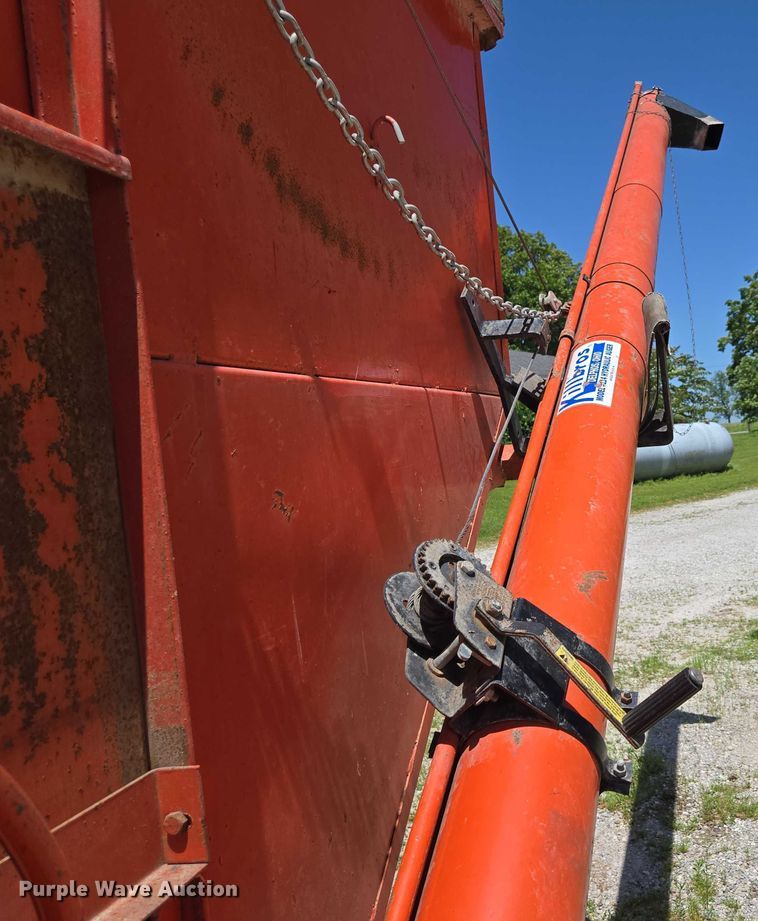 image for item EN3757 Grain cart