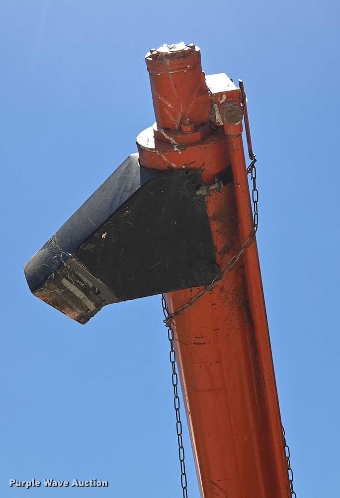 image for item EN3757 Grain cart