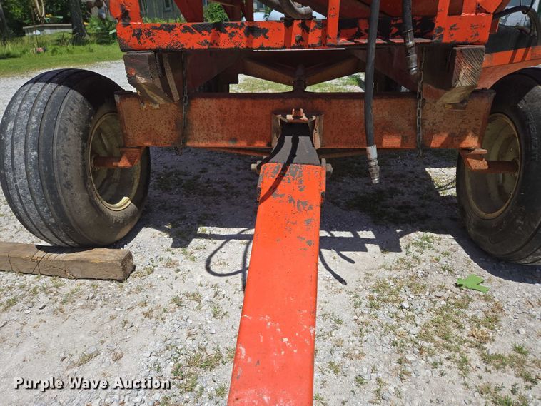 image for item EN3757 Grain cart