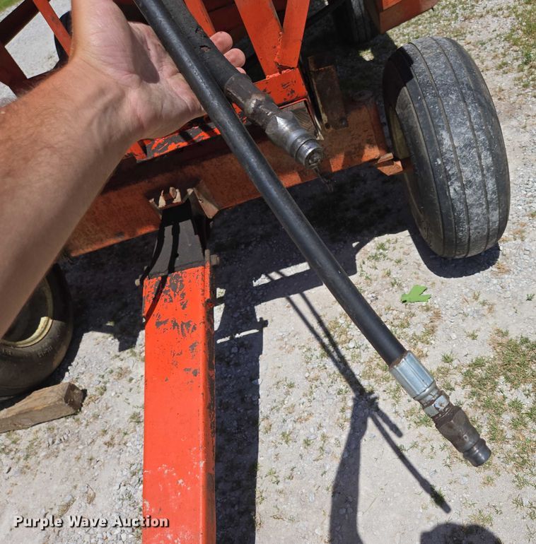 image for item EN3757 Grain cart