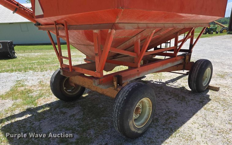 image for item EN3757 Grain cart