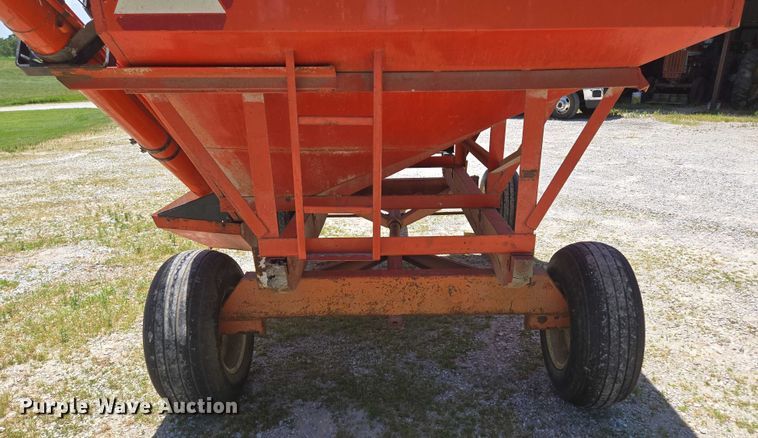 image for item EN3757 Grain cart