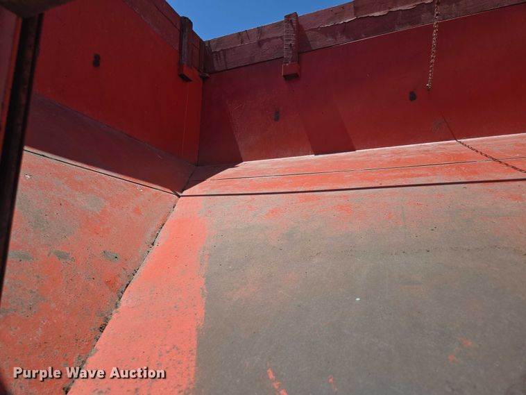 image for item EN3757 Grain cart