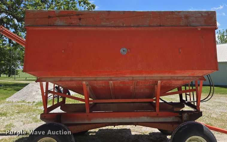 image for item EN3757 Grain cart