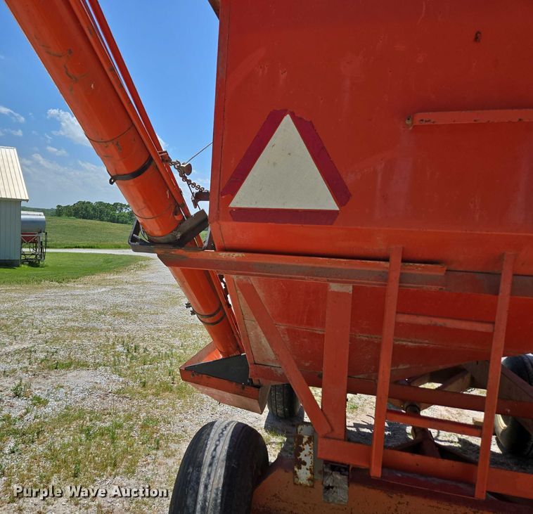 image for item EN3757 Grain cart