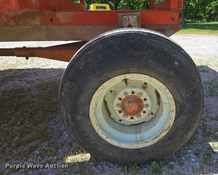 image for item EN3757 Grain cart