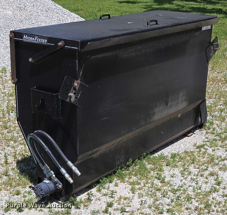 image for item EN3759 Triple C HydraFeeder 1200 cake feeder