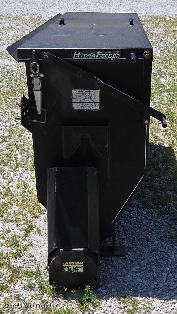 image for item EN3759 Triple C HydraFeeder 1200 cake feeder