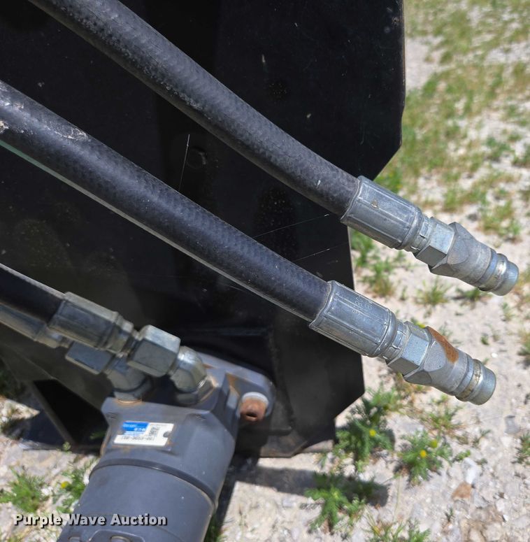 image for item EN3759 Triple C HydraFeeder 1200 cake feeder