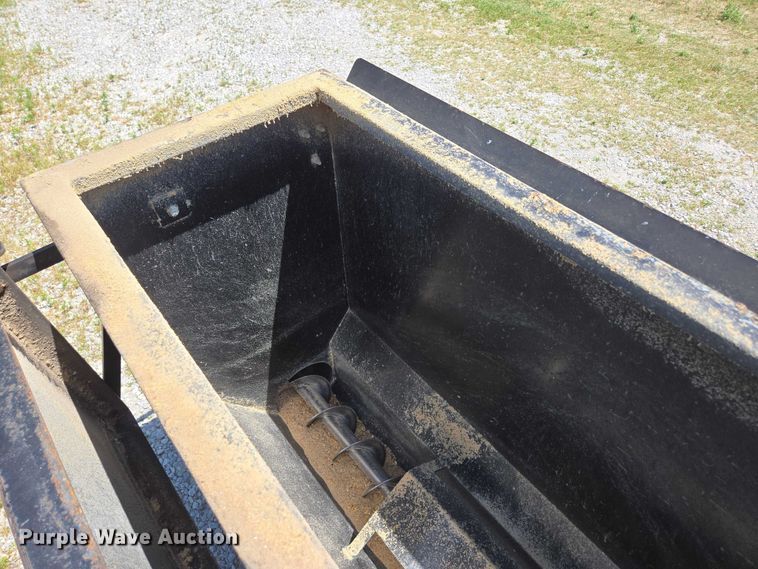 image for item EN3759 Triple C HydraFeeder 1200 cake feeder