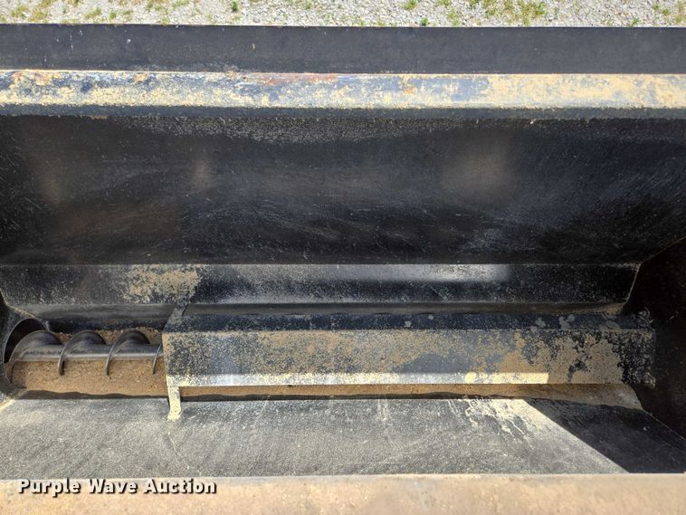 image for item EN3759 Triple C HydraFeeder 1200 cake feeder