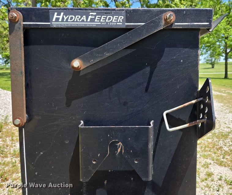 image for item EN3759 Triple C HydraFeeder 1200 cake feeder