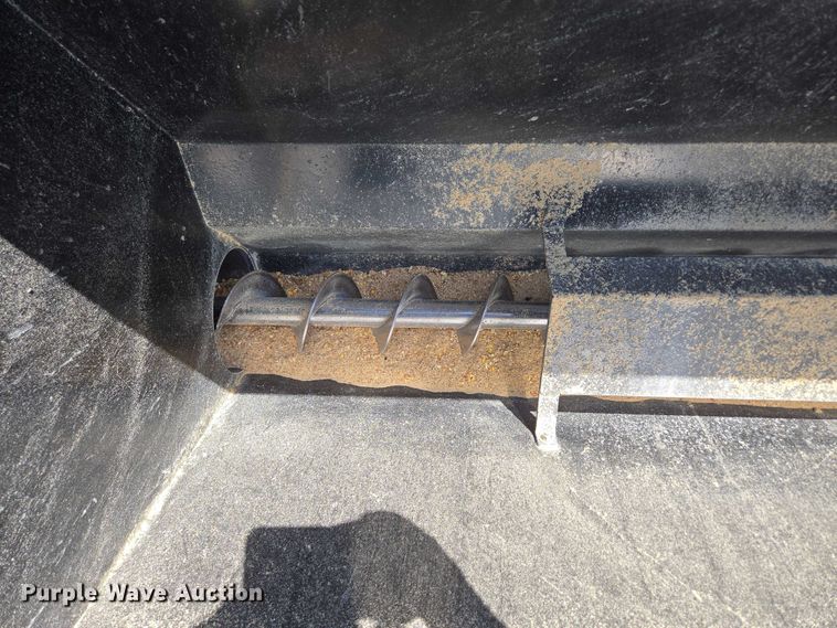 image for item EN3759 Triple C HydraFeeder 1200 cake feeder