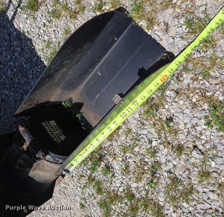 image for item EN3759 Triple C HydraFeeder 1200 cake feeder