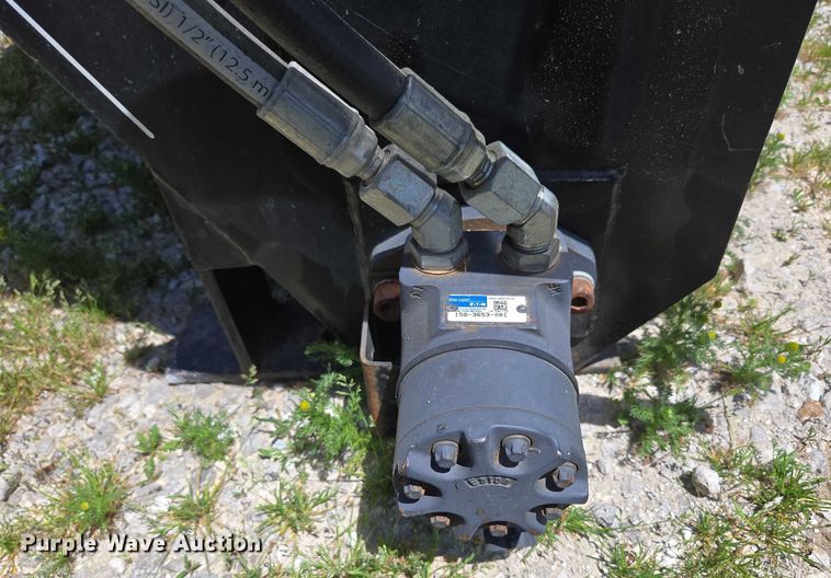 image for item EN3759 Triple C HydraFeeder 1200 cake feeder