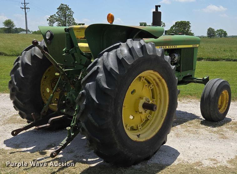 image for item EN3762 1974 John Deere 2030 tractor
