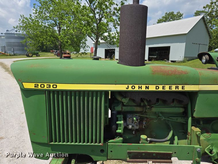 image for item EN3762 1974 John Deere 2030 tractor