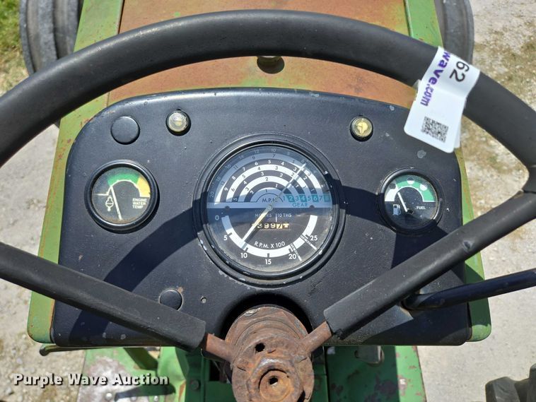 image for item EN3762 1974 John Deere 2030 tractor