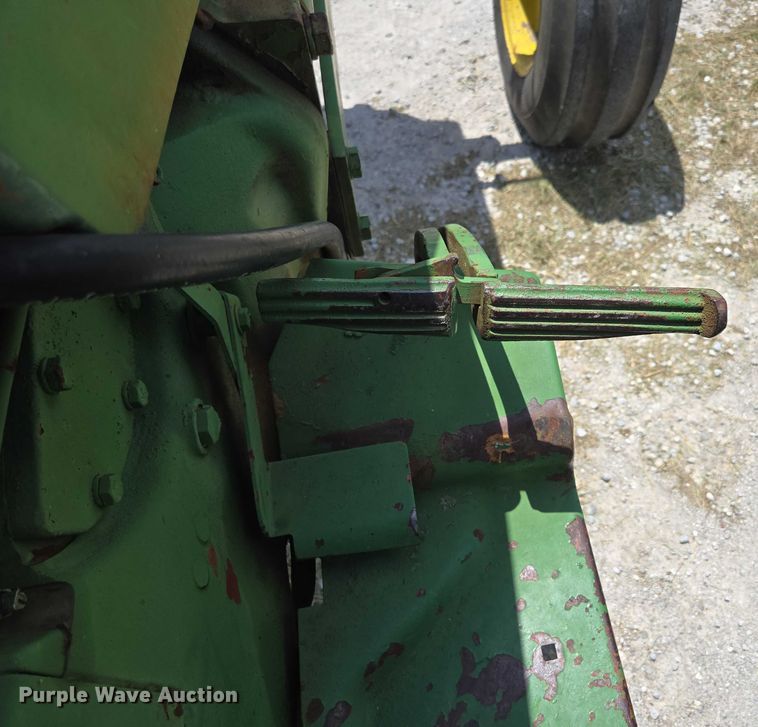 image for item EN3762 1974 John Deere 2030 tractor