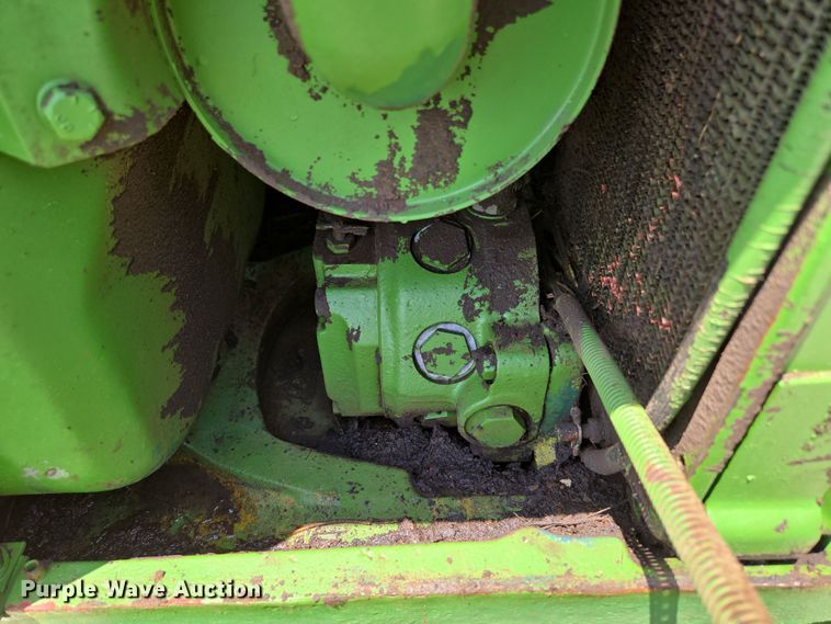 image for item EN3762 1974 John Deere 2030 tractor