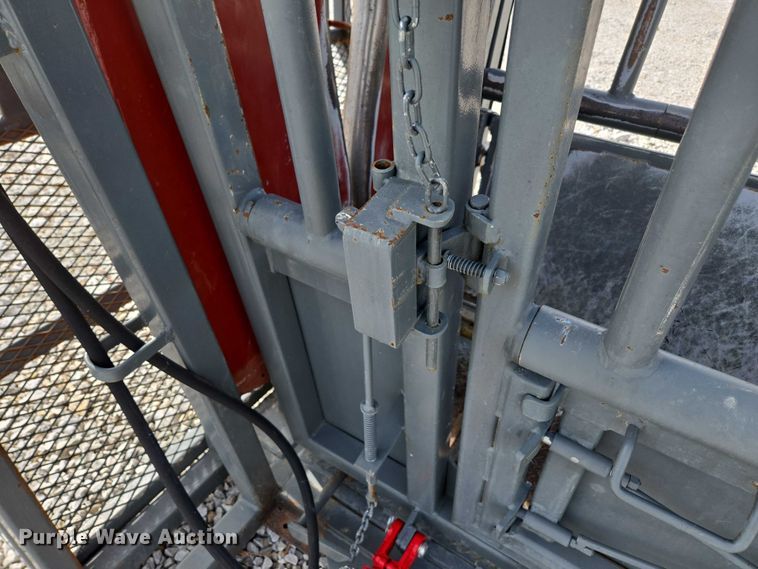 image for item EN3780 WW Livestock Systems livestock chute