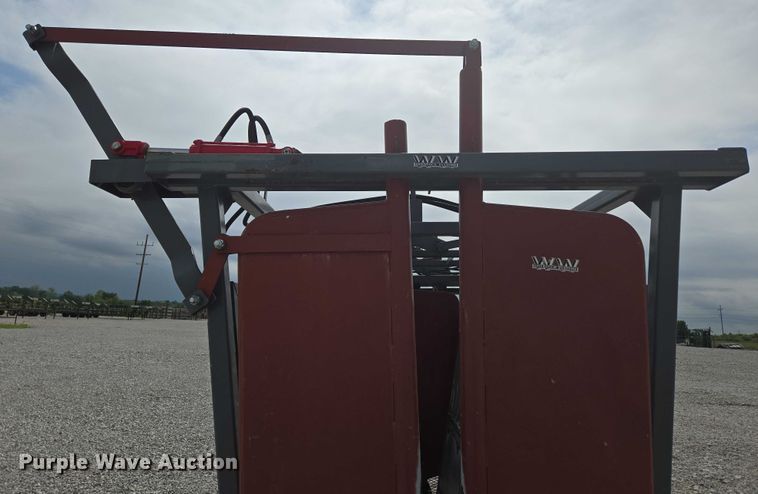 image for item EN3780 WW Livestock Systems livestock chute