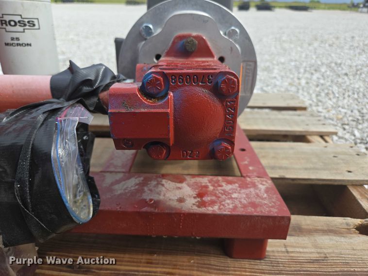 image for item EN3780 WW Livestock Systems livestock chute