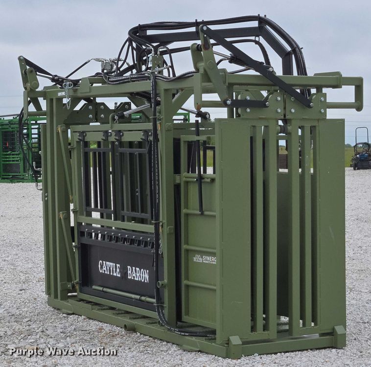 image for item EN3781 Cattle Baron livestock squeeze chute