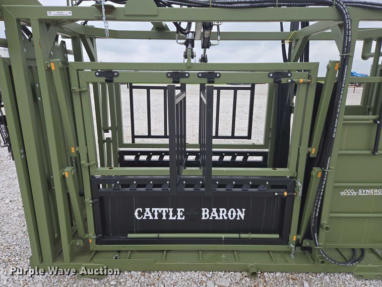 image for item EN3781 Cattle Baron livestock squeeze chute
