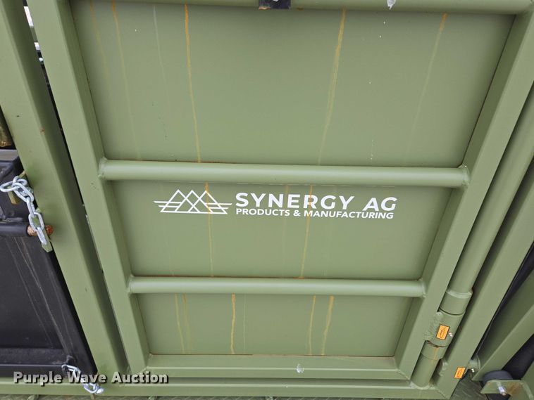 image for item EN3782 Cattle Baron livestock squeeze chute