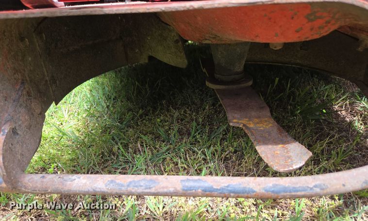 image for item EN3787 Simplicity Legacy XL lawn mower