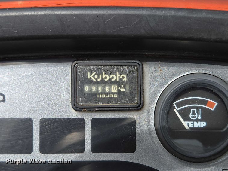 image for item EN3789 Kubota BX1830D lawn tractor