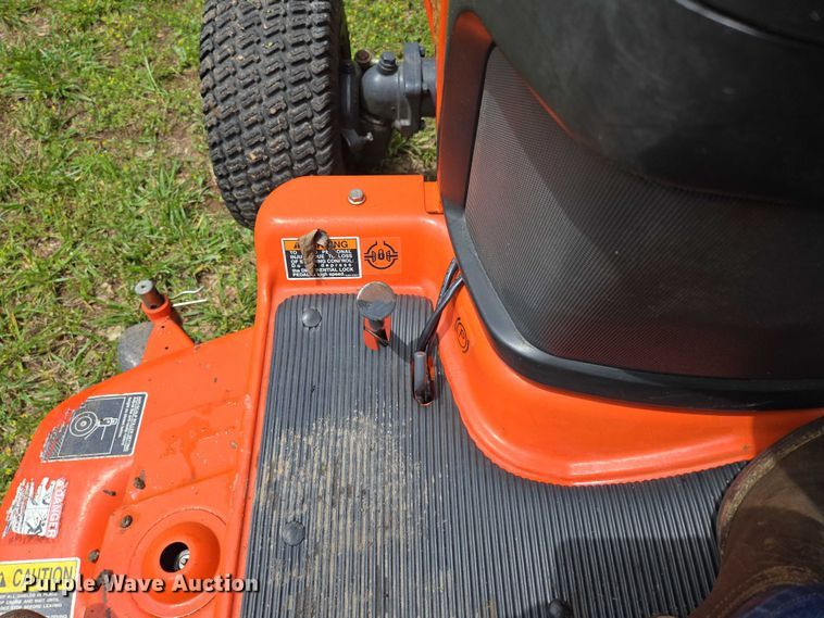 image for item EN3789 Kubota BX1830D lawn tractor