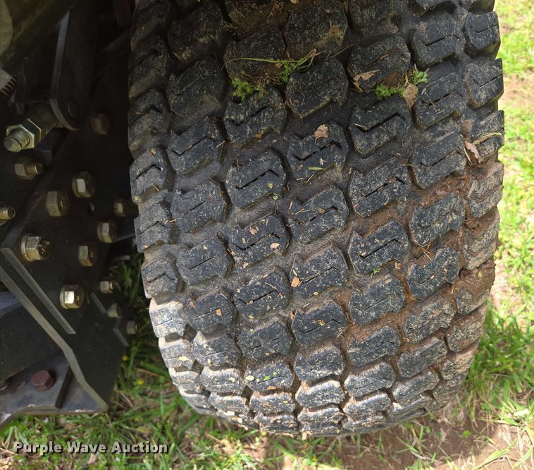 image for item EN3789 Kubota BX1830D lawn tractor