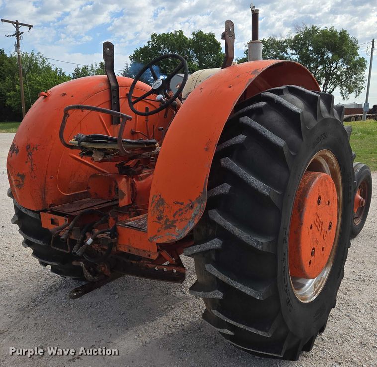 image for item EO0911 1960 Case 940 tractor