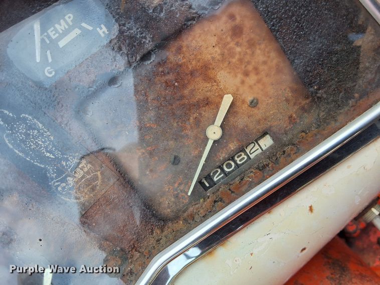 image for item EO0911 1960 Case 940 tractor