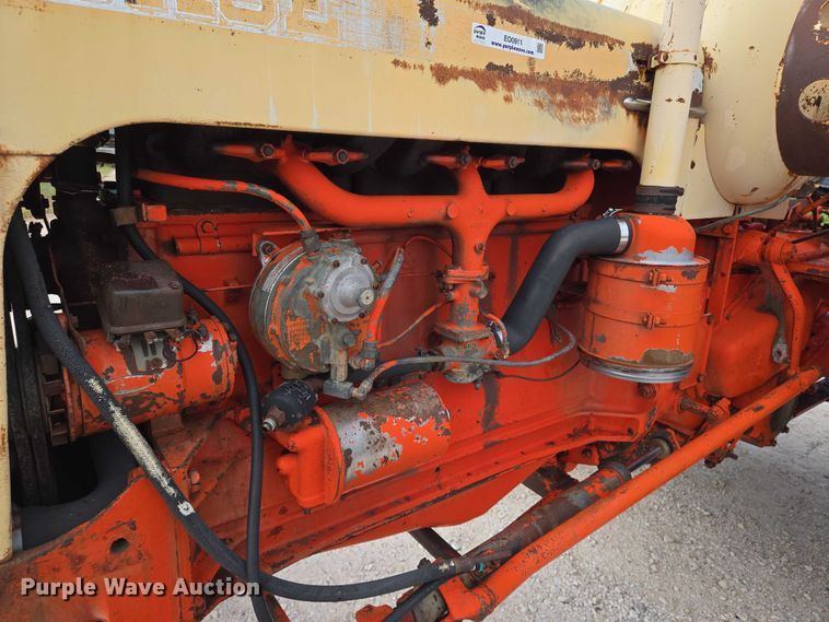 image for item EO0911 1960 Case 940 tractor