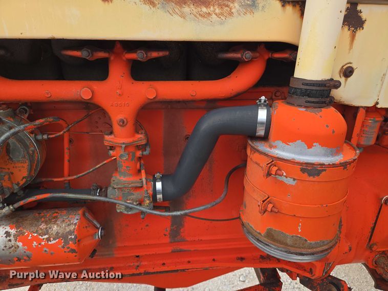 image for item EO0911 1960 Case 940 tractor