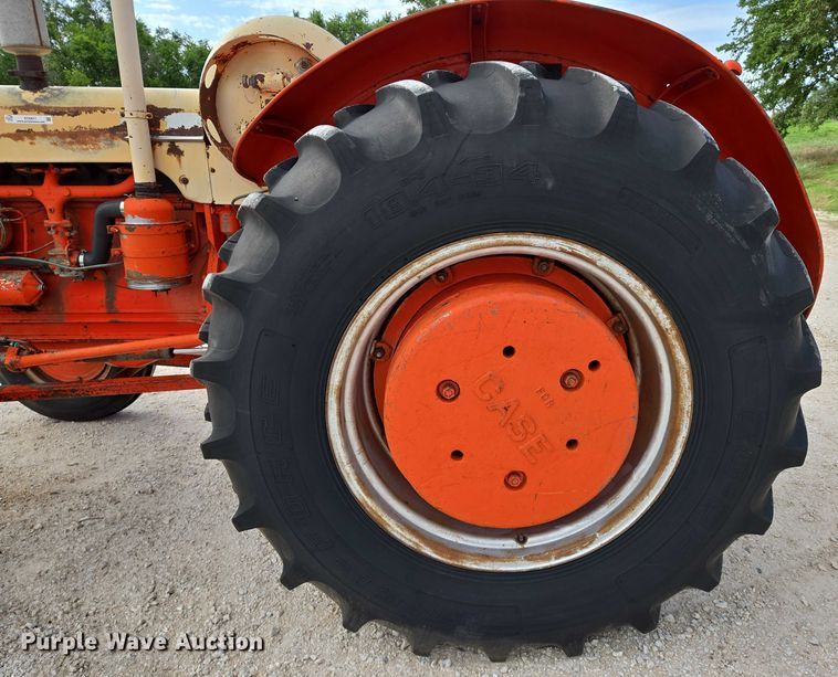 image for item EO0911 1960 Case 940 tractor