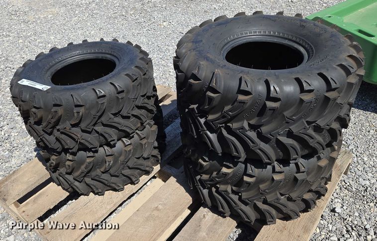 image for item EO0913 (4) Cayman XT tires