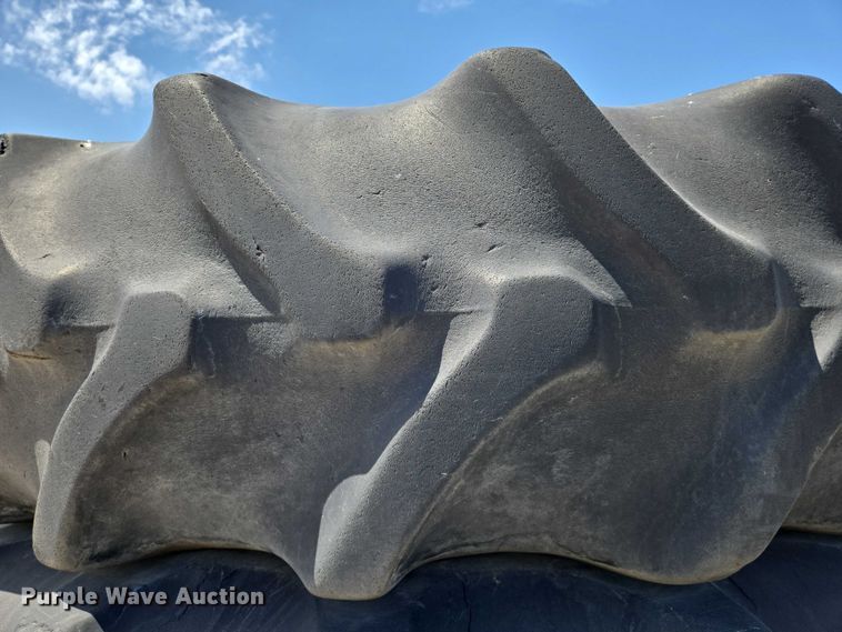 image for item EO0914 (4) Goodyear tires and wheels