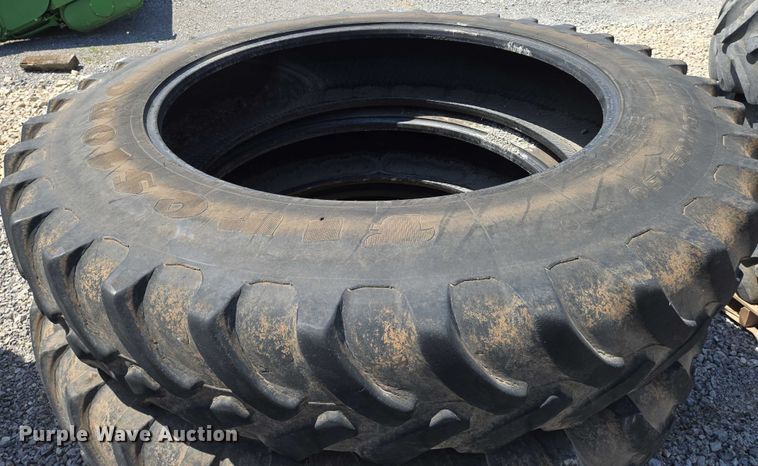 image for item EO0917 (3) Firestone 380/105R50 tires